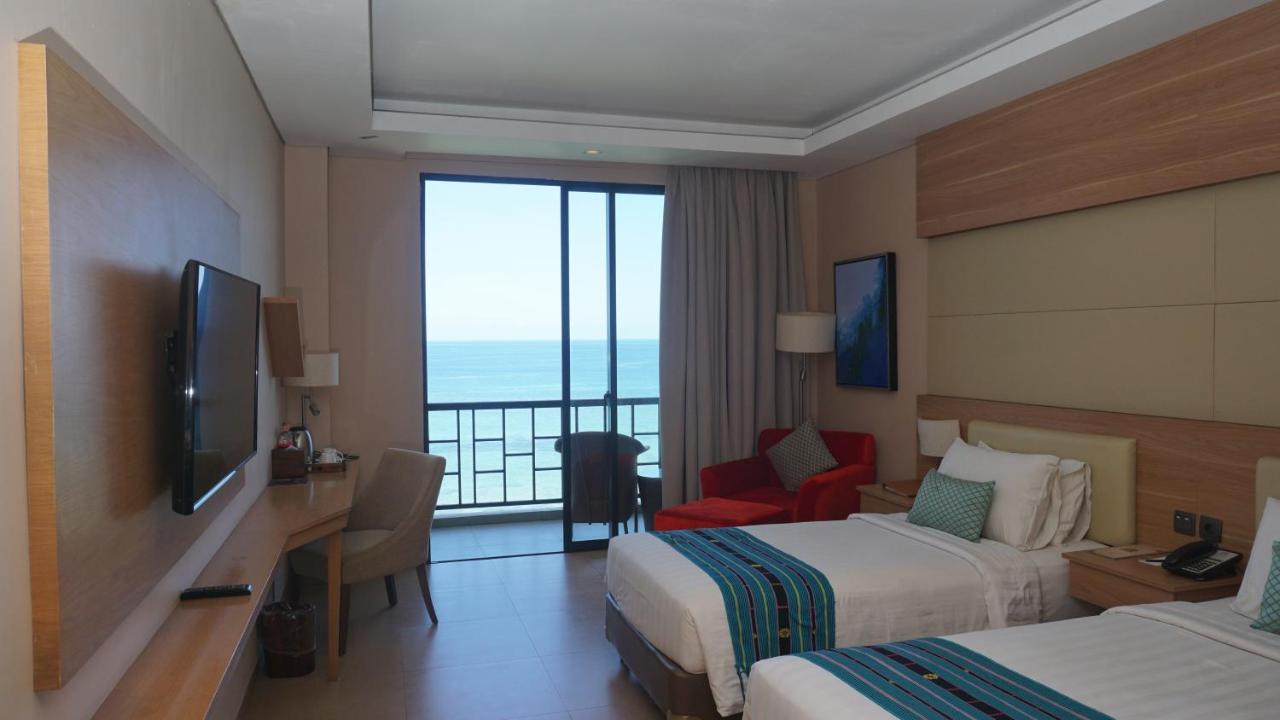 Sotis Hotel Kupang Kültér fotó