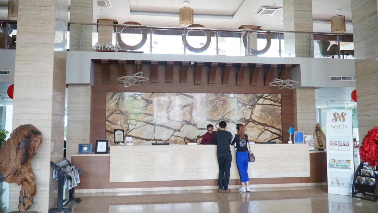 Sotis Hotel Kupang Kültér fotó