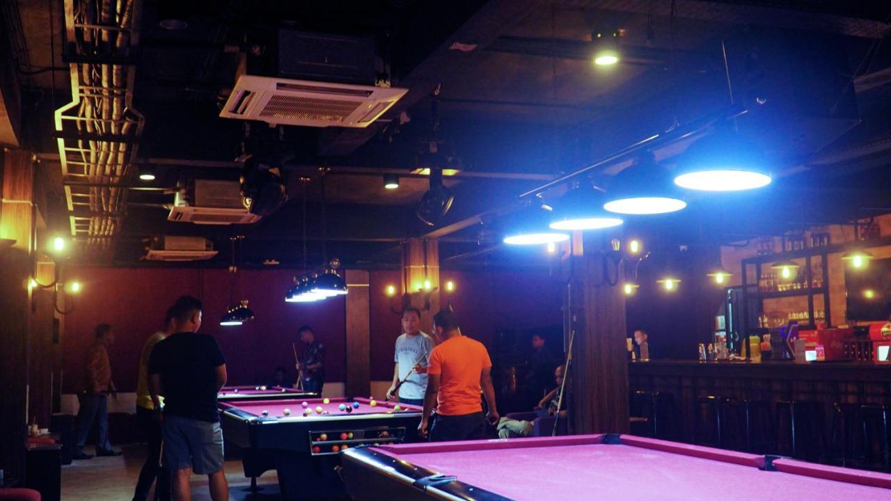 Sotis Hotel Kupang Kültér fotó